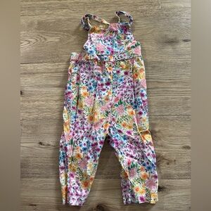 The cutest romper for baby girl
